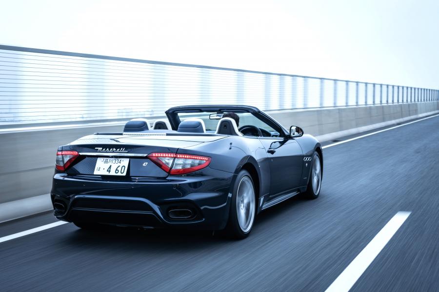  Maserati GranCabrio Sport 2017 года  (JP) (фото 9 из 21)